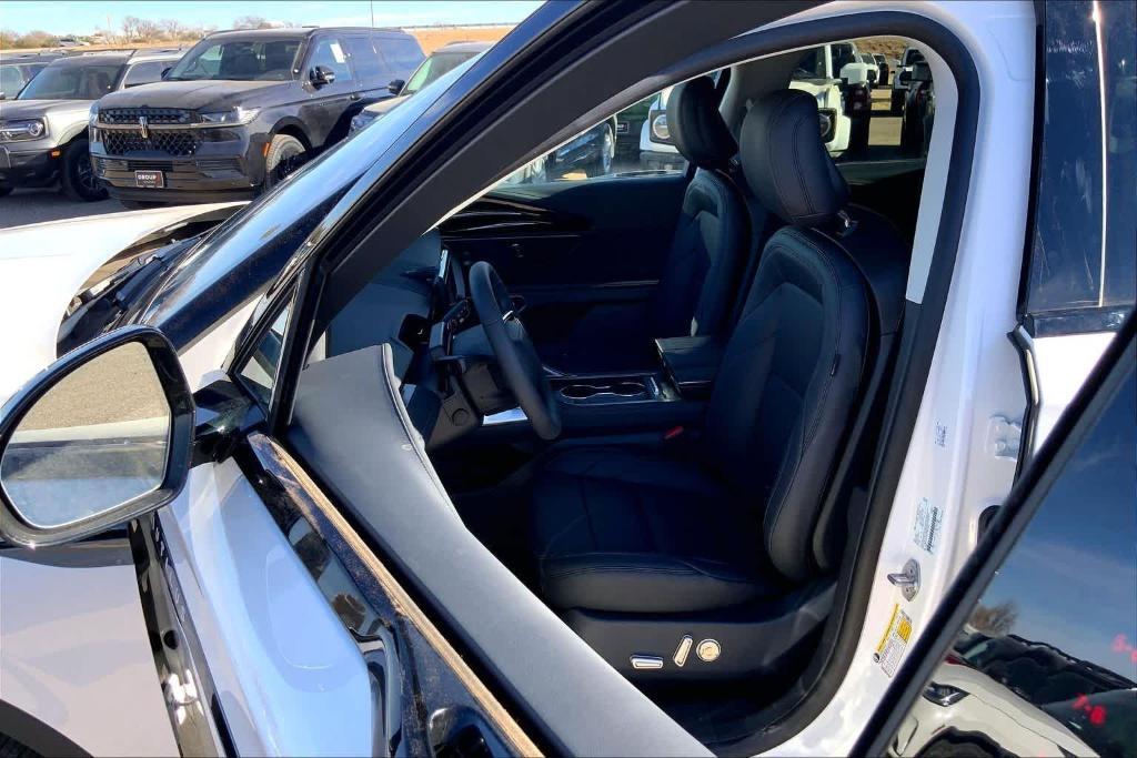 new 2026 Lincoln Nautilus car, priced at $60,415