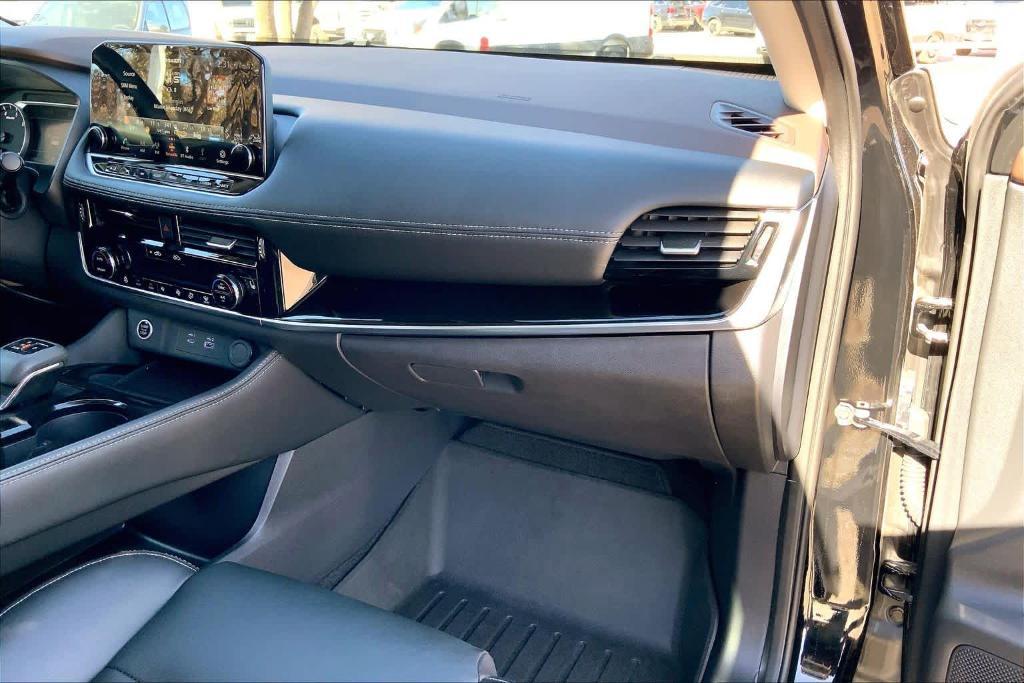 used 2023 Nissan Rogue car, priced at $27,324