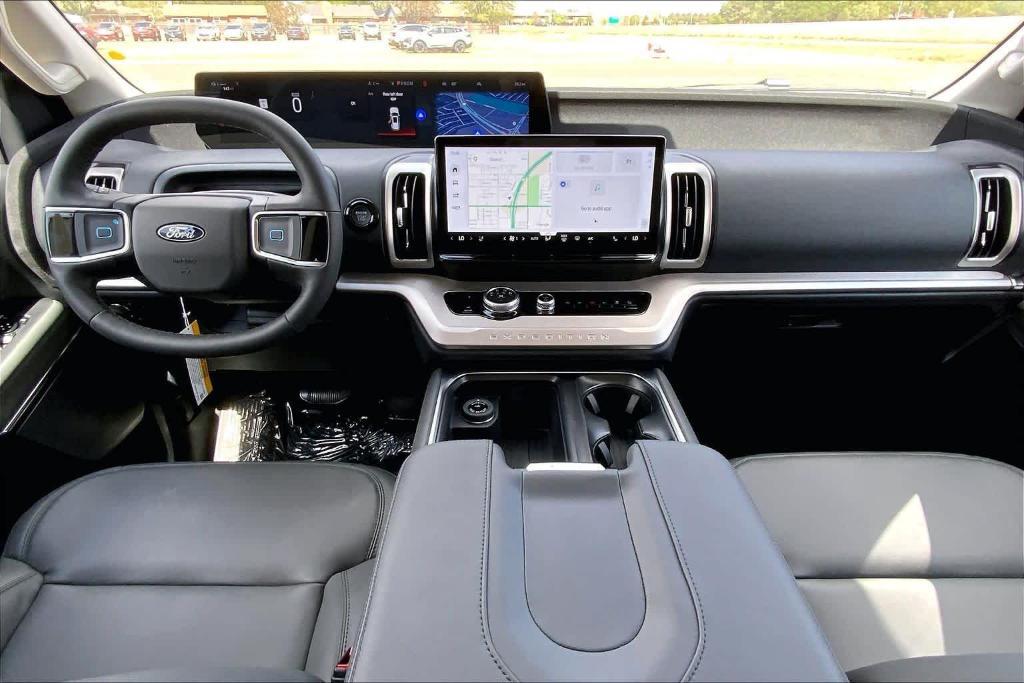 new 2026 Ford Expedition car, priced at $74,095