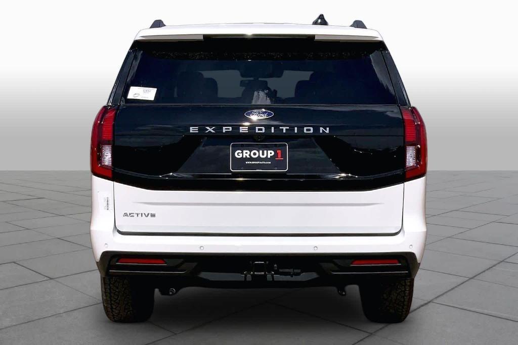 new 2026 Ford Expedition car, priced at $74,095