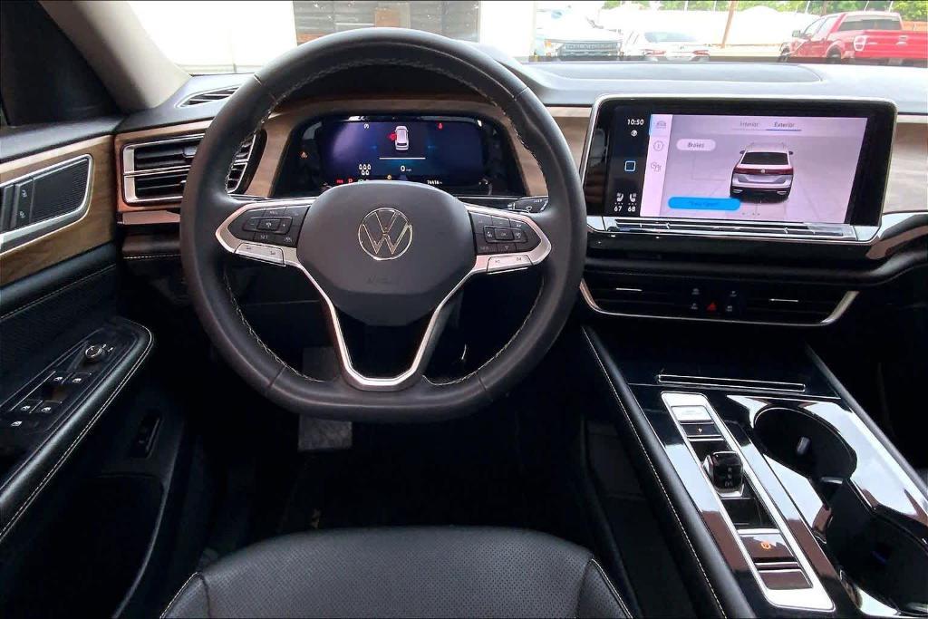 used 2024 Volkswagen Atlas car, priced at $27,519