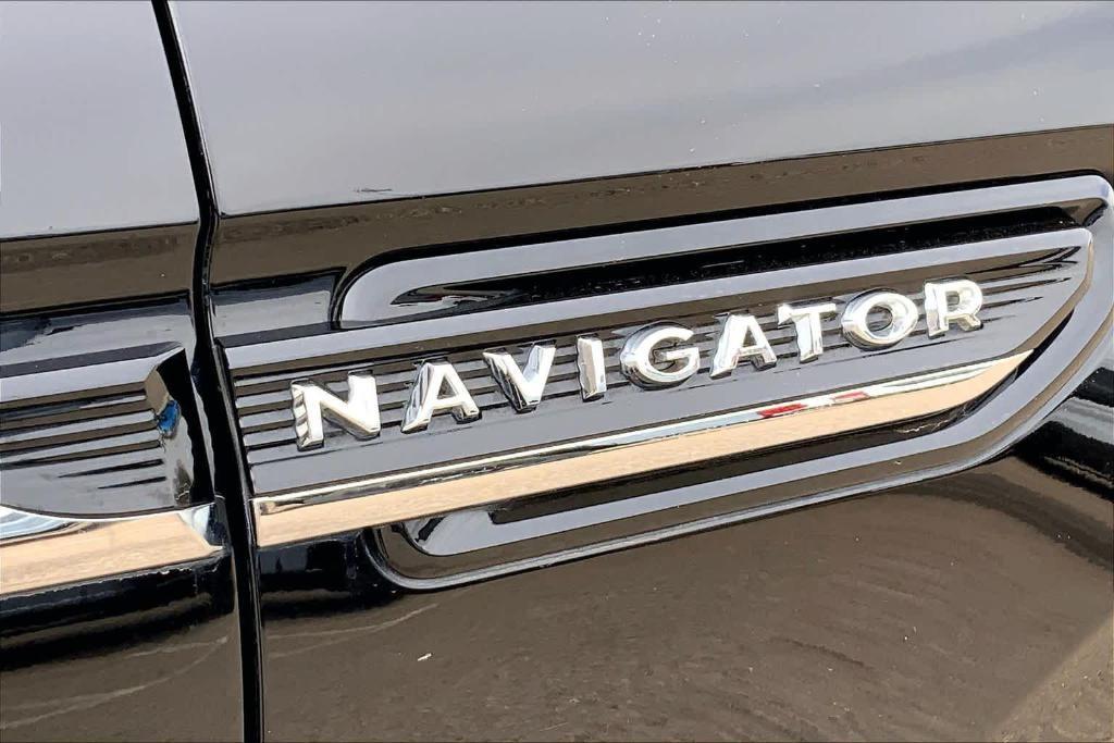 used 2022 Lincoln Navigator car, priced at $43,774