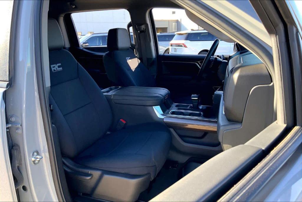 used 2024 Chevrolet Silverado 1500 car, priced at $52,147