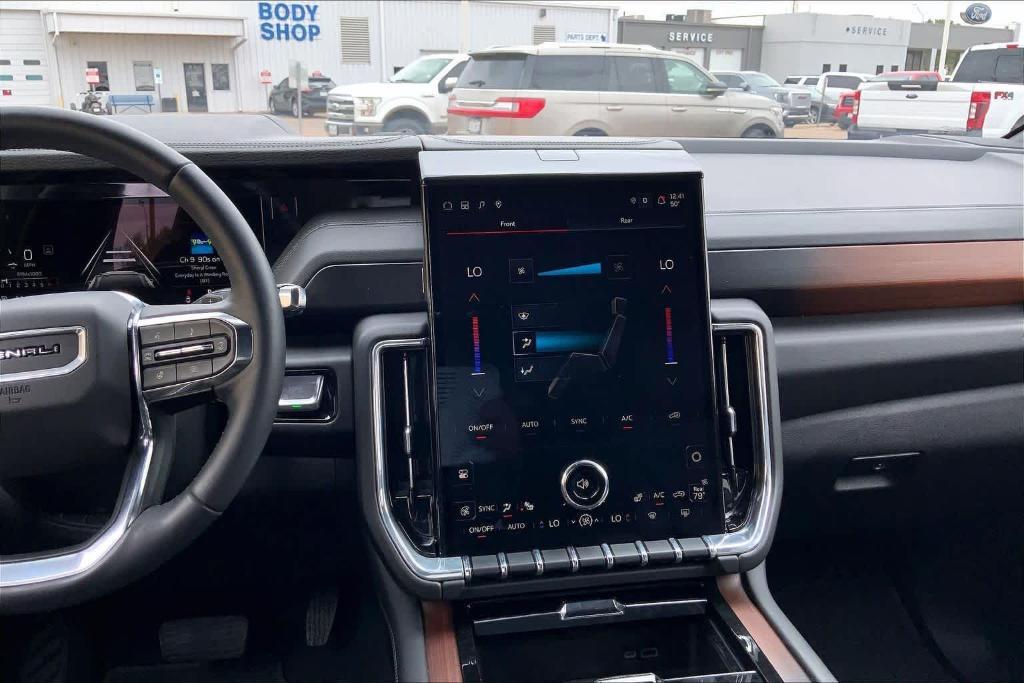used 2025 GMC Yukon XL car, priced at $75,920