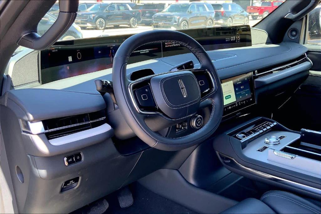new 2026 Lincoln Navigator L car, priced at $113,115