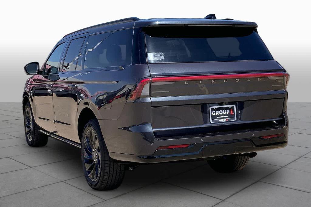 new 2026 Lincoln Navigator L car, priced at $113,115