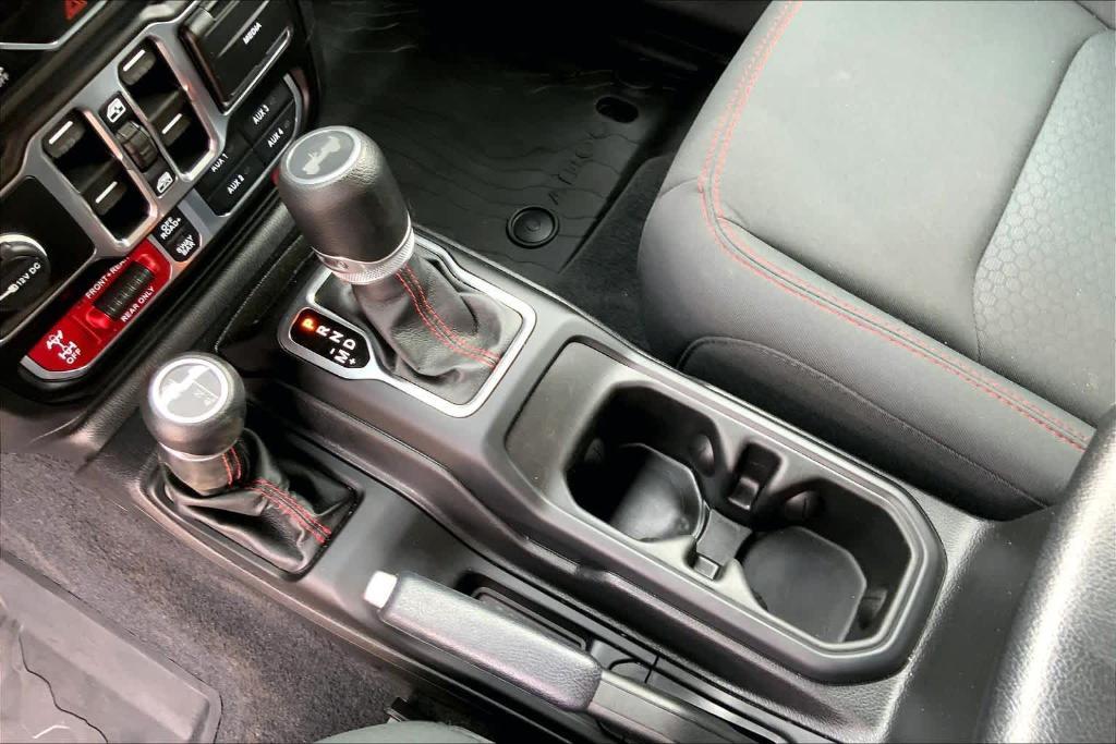used 2021 Jeep Wrangler Unlimited car, priced at $33,604