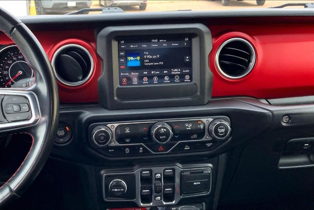 used 2021 Jeep Wrangler Unlimited car, priced at $33,604