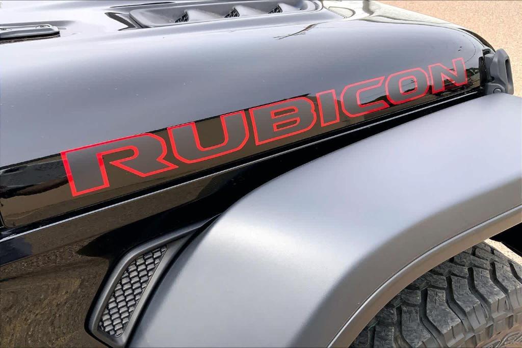 used 2021 Jeep Wrangler Unlimited car, priced at $33,604