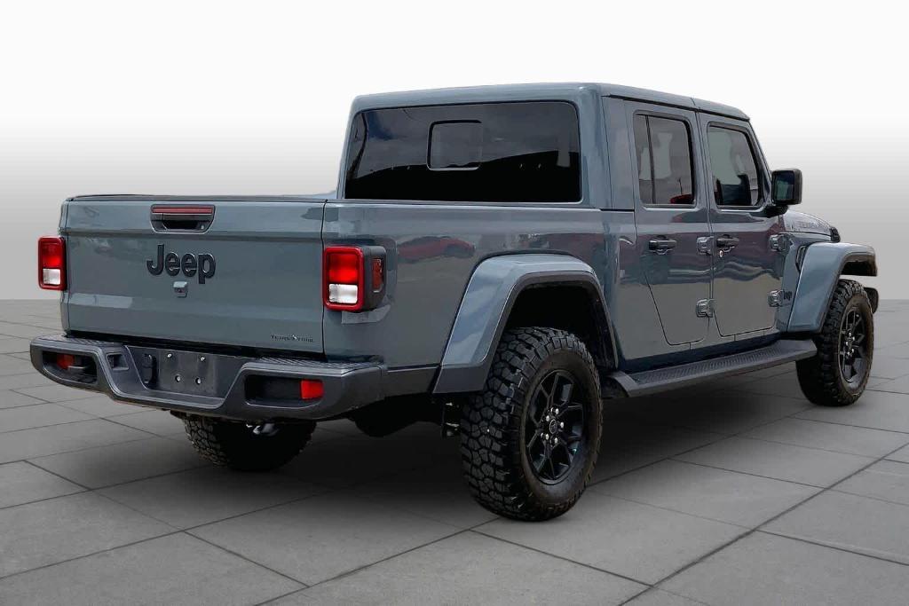 used 2025 Jeep Gladiator car, priced at $37,382