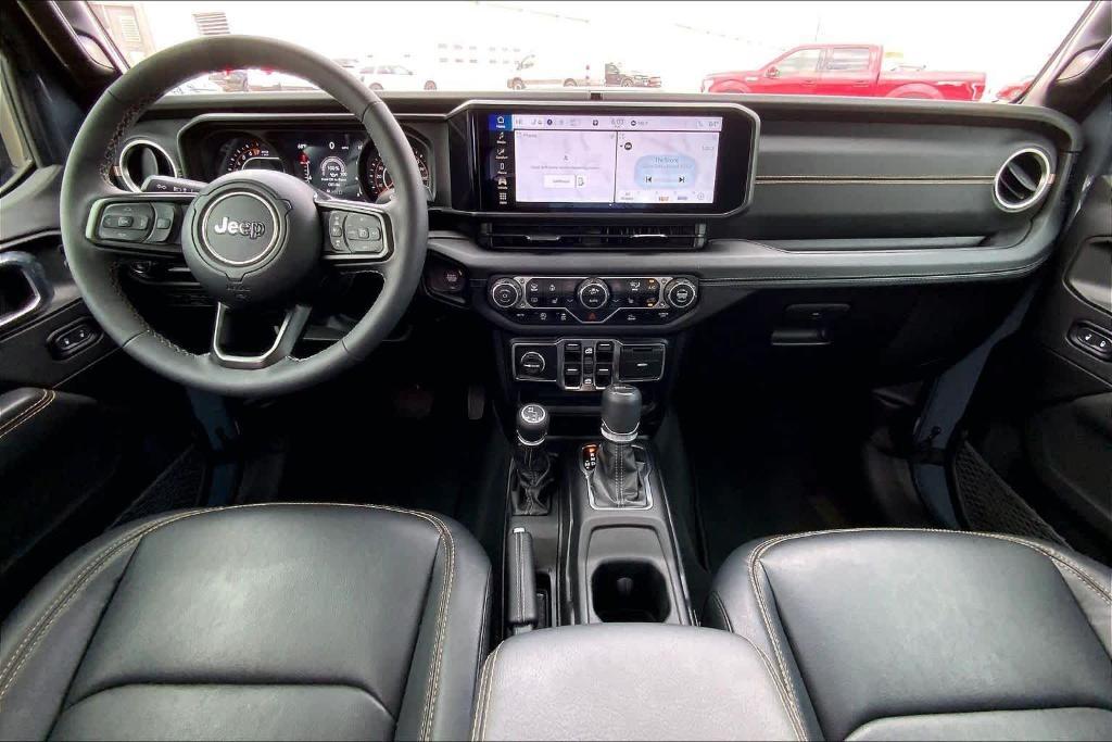 used 2025 Jeep Gladiator car, priced at $37,382