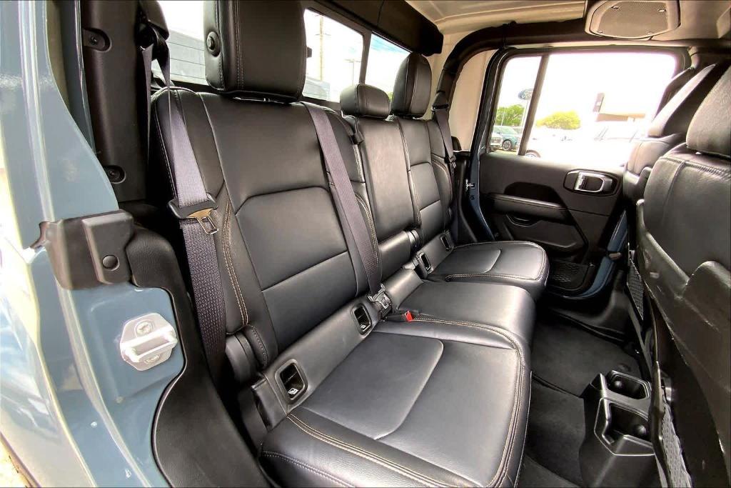 used 2025 Jeep Gladiator car, priced at $37,382