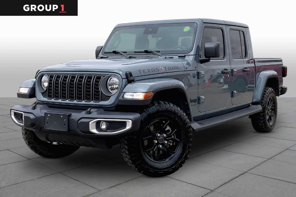 used 2025 Jeep Gladiator car, priced at $37,382