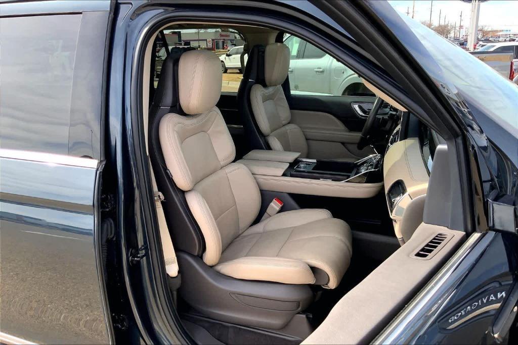 used 2024 Lincoln Navigator L car, priced at $59,795