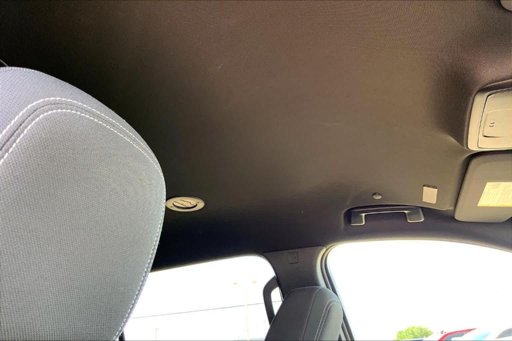 used 2025 Chevrolet Traverse car, priced at $37,615