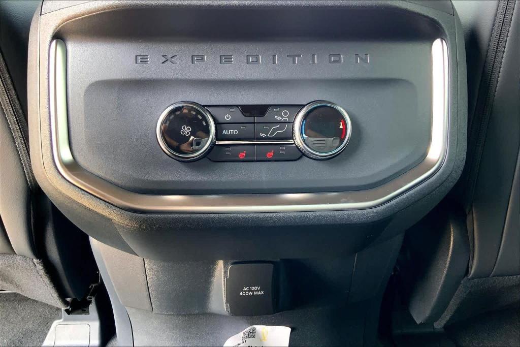 new 2026 Ford Expedition car, priced at $84,215