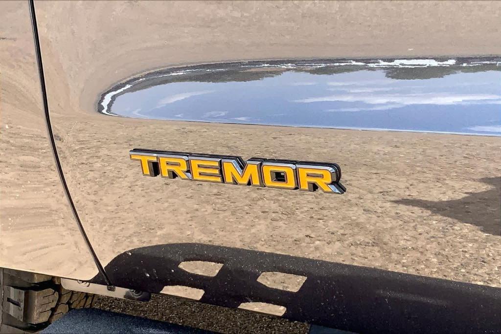 new 2026 Ford Expedition car, priced at $84,215