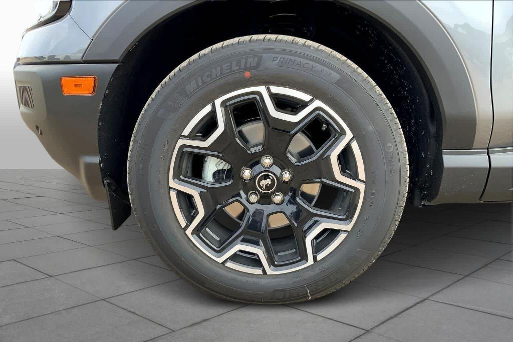 new 2025 Ford Bronco Sport car, priced at $35,169