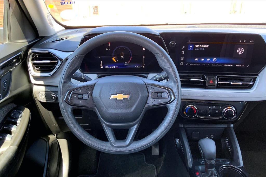 used 2025 Chevrolet TrailBlazer car, priced at $22,636