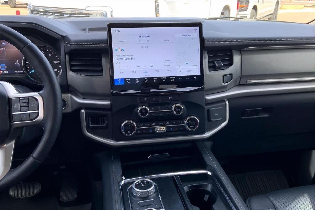 used 2023 Ford Expedition car, priced at $37,723