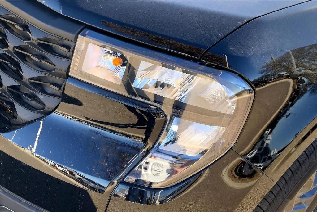 new 2025 Ford Maverick car, priced at $33,430