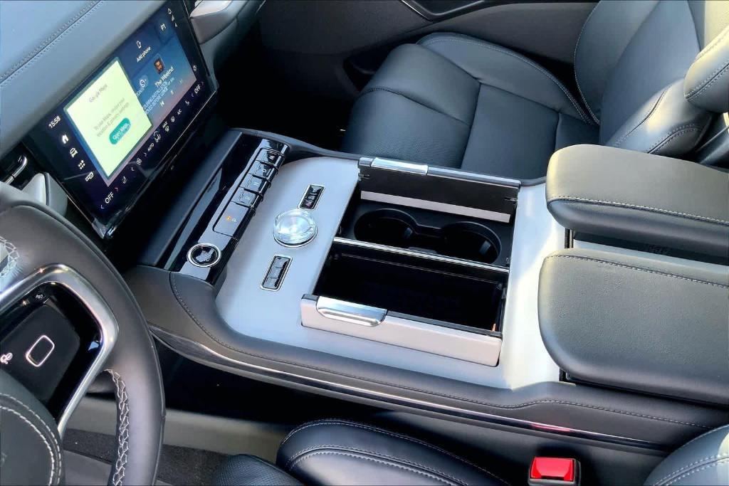 new 2025 Lincoln Navigator L car, priced at $101,575