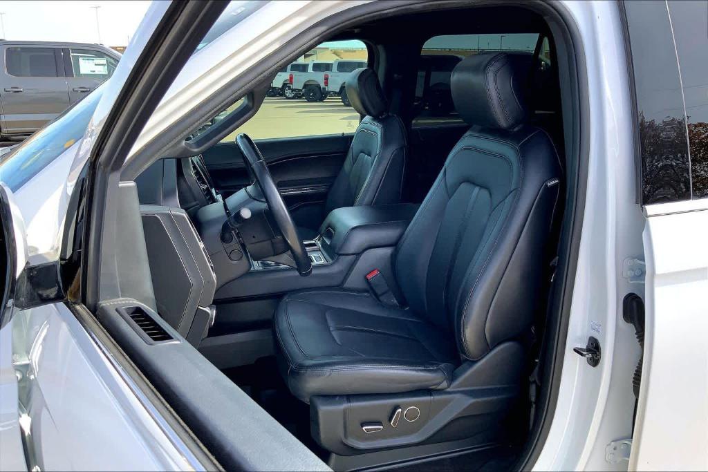 used 2019 Ford Expedition car, priced at $17,299
