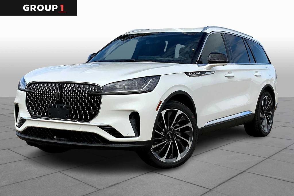 new 2025 Lincoln Aviator car, priced at $65,895