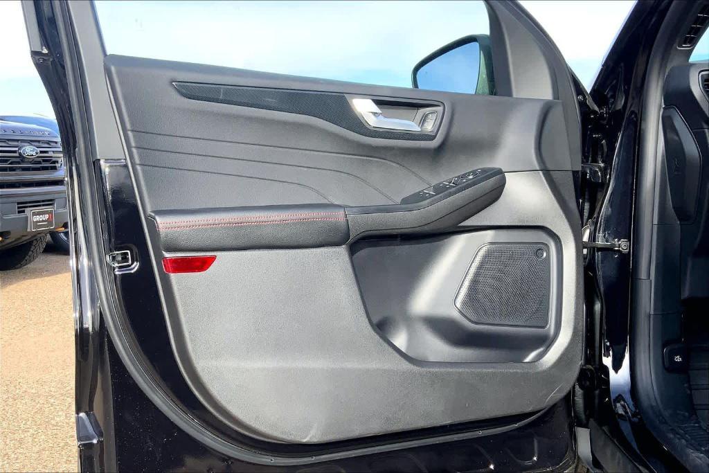 new 2026 Ford Escape car, priced at $29,525