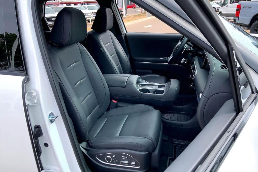used 2026 Hyundai Palisade Hybrid car, priced at $57,772