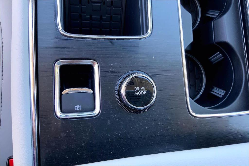 new 2026 Lincoln Aviator car, priced at $77,010