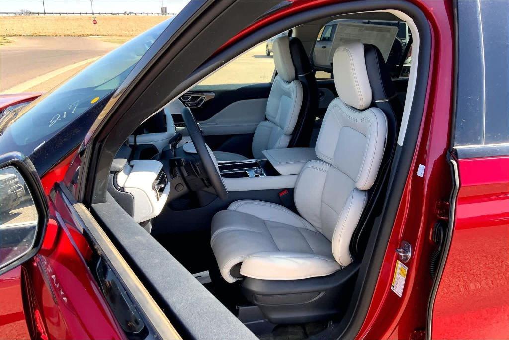 new 2026 Lincoln Aviator car, priced at $77,010