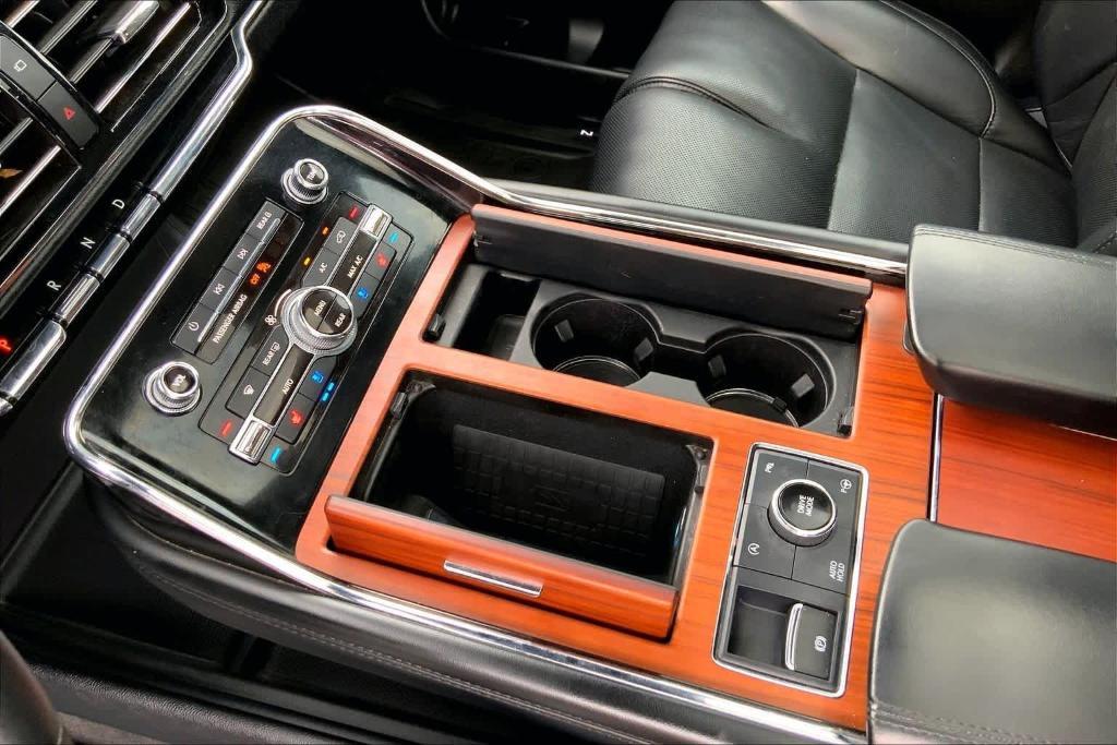 used 2020 Lincoln Navigator car, priced at $34,258