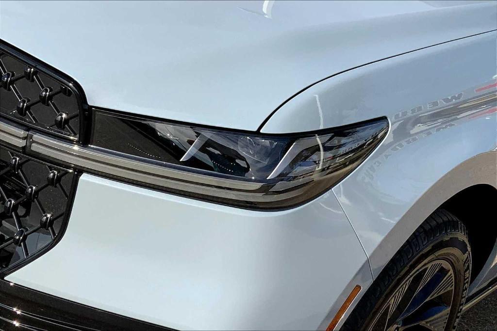 new 2025 Lincoln Navigator L car, priced at $99,115