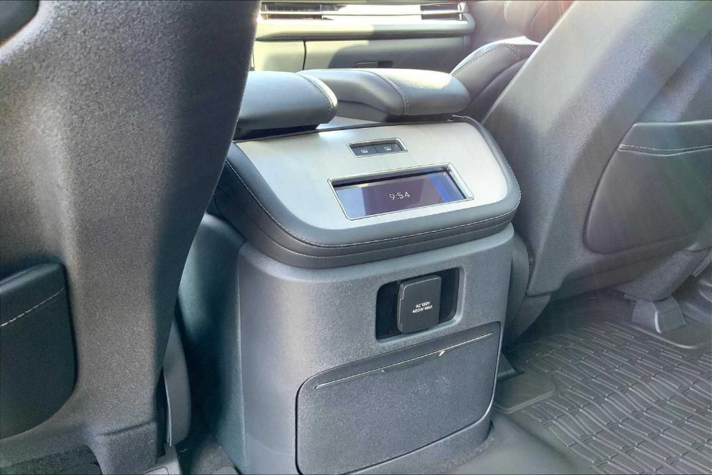 new 2025 Lincoln Navigator L car, priced at $99,115