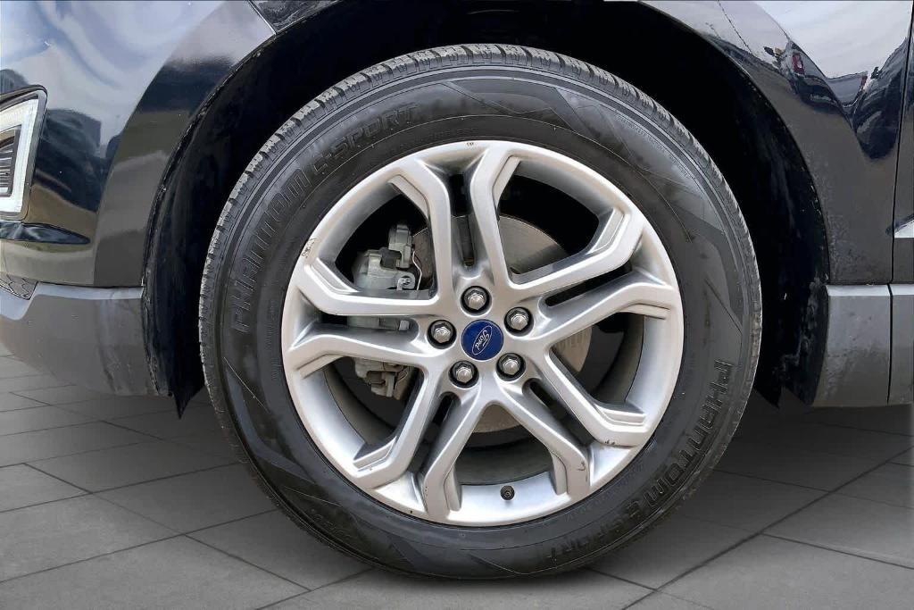 used 2018 Ford Edge car, priced at $13,500