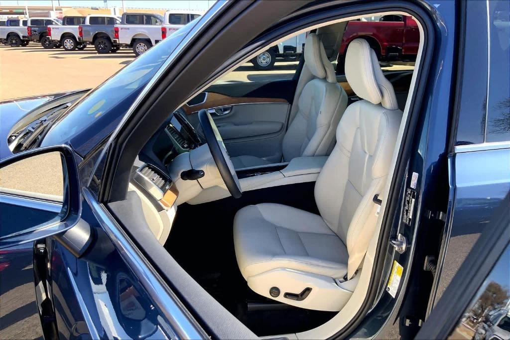 used 2022 Volvo XC90 car, priced at $23,389
