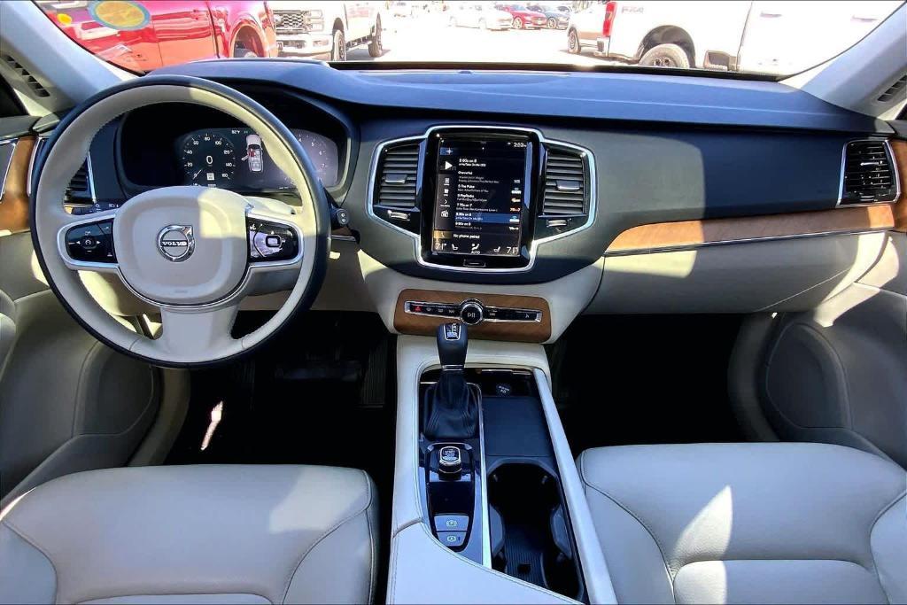 used 2022 Volvo XC90 car, priced at $23,389