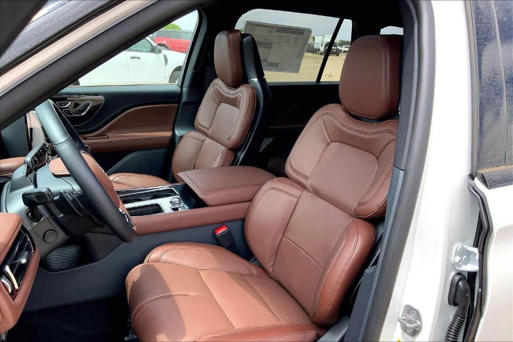 new 2026 Lincoln Aviator car, priced at $84,075