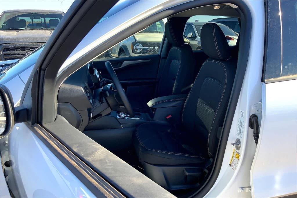 new 2026 Ford Escape car, priced at $28,685