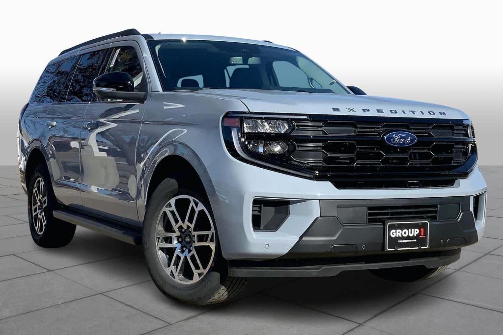 new 2025 Ford Expedition car, priced at $69,340