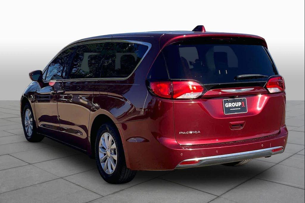 used 2018 Chrysler Pacifica car, priced at $16,005