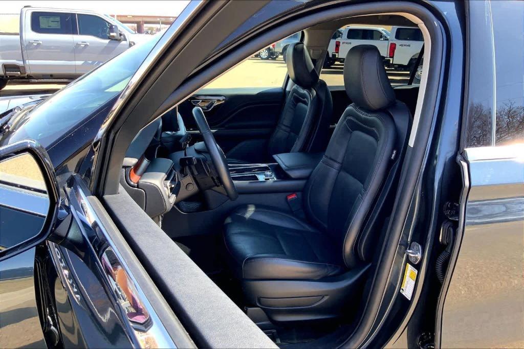 used 2023 Lincoln Aviator car, priced at $47,274