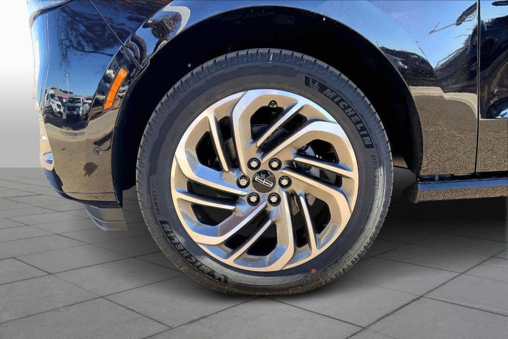 new 2025 Lincoln Navigator L car, priced at $98,015