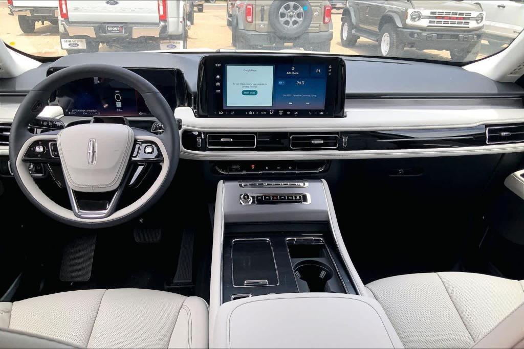 new 2026 Lincoln Aviator car, priced at $62,640