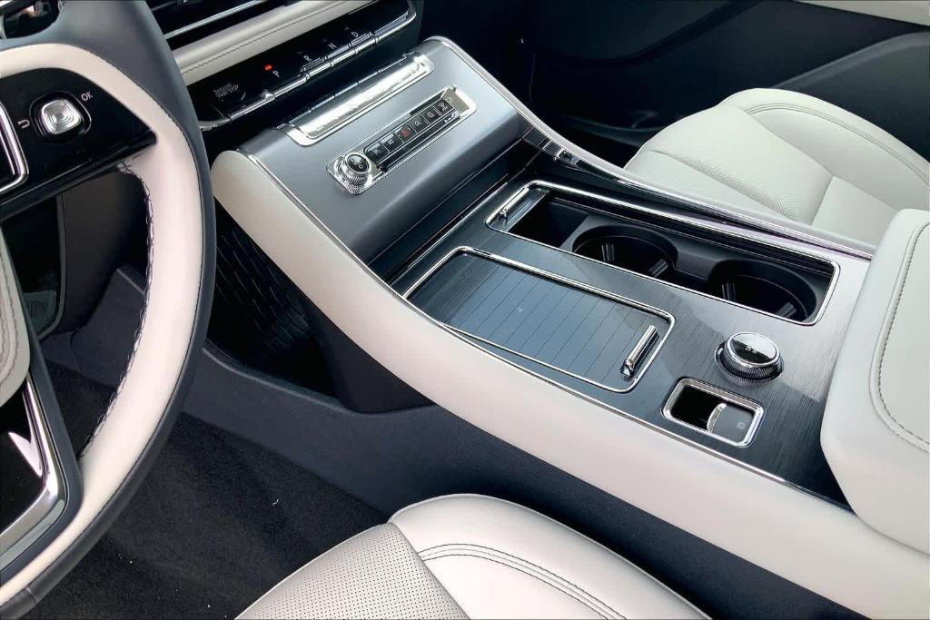 new 2026 Lincoln Aviator car, priced at $62,640