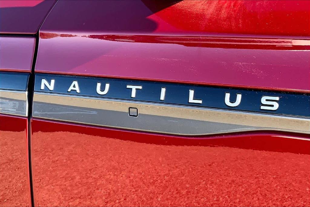 new 2026 Lincoln Nautilus car, priced at $63,415