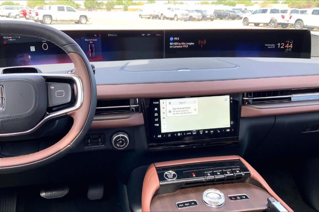 new 2026 Lincoln Navigator L car, priced at $109,615