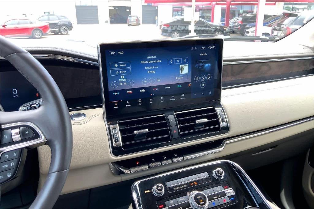 used 2023 Lincoln Navigator car, priced at $55,349