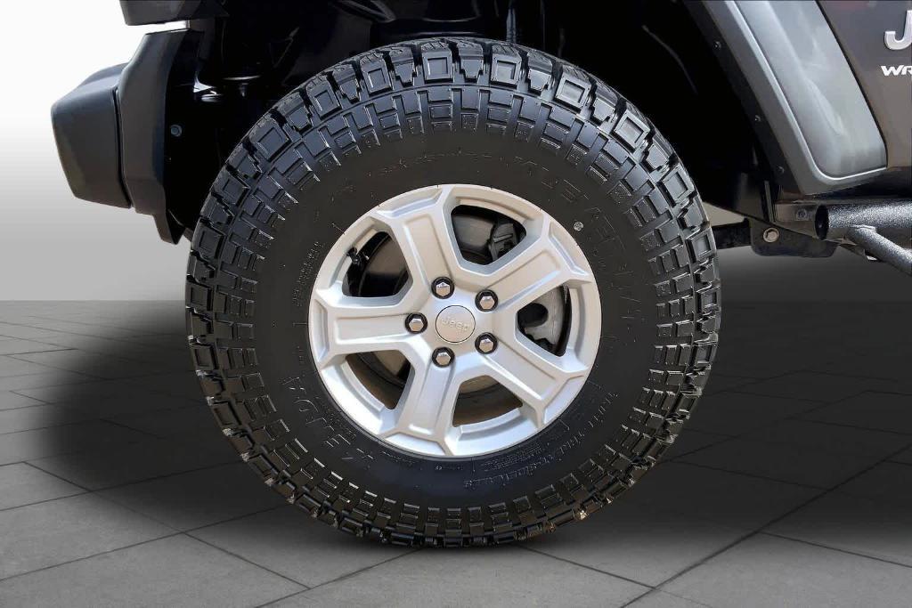 used 2021 Jeep Wrangler Unlimited car, priced at $22,838